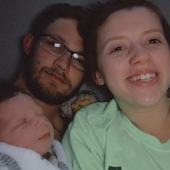 Meet your Posher, Logan - Picture 1 of 1